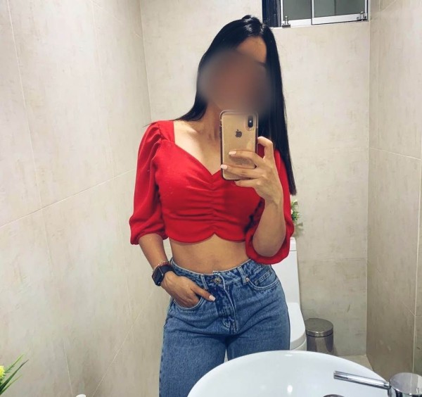 Tamara jovencita española en Alicante