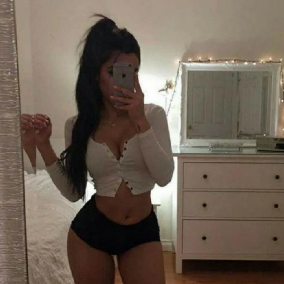 633055723-chica-escort-en-soria-be1yji