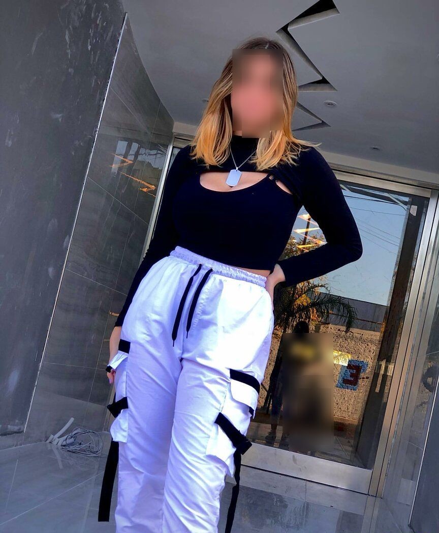 Mar rubia espectacular en Alcala de Henares